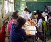 「ハニワ作り」の指導