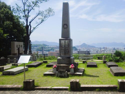 フランス軍人の墓（比治山陸軍墓地）（広島市南区比治山）